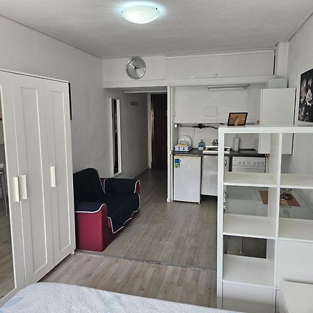Estudio Doble Con Balcon En Madrid Centro Екстер'єр фото